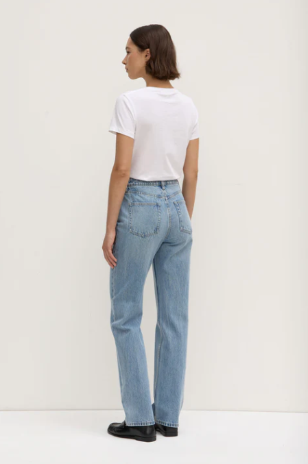 Classic Straight Leg Jean - Indigo Fade