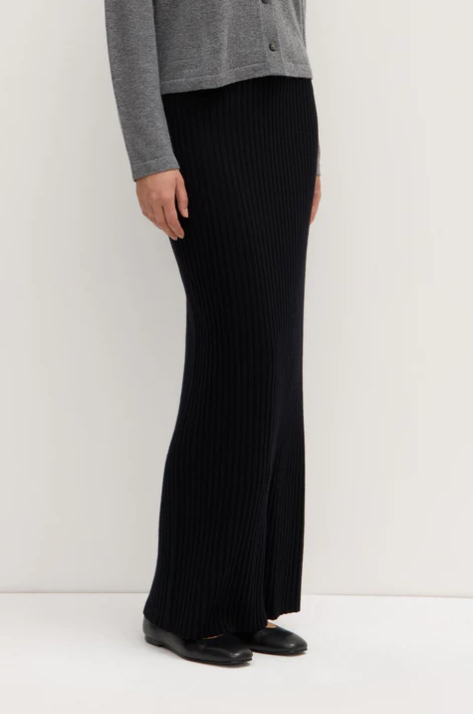 Wool Cashmere Ribbed Maxi Skirt - Black