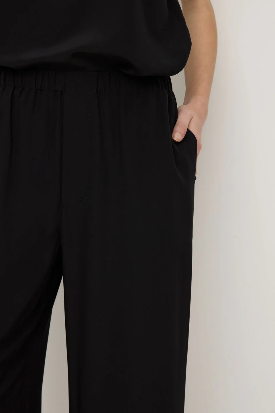 Betty Silk Pant - Black