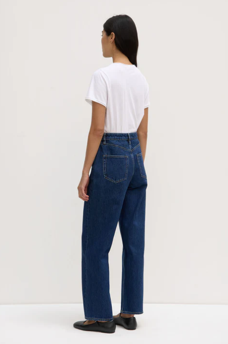 Women's Classic Straight Leg Jean - Heritage Fade