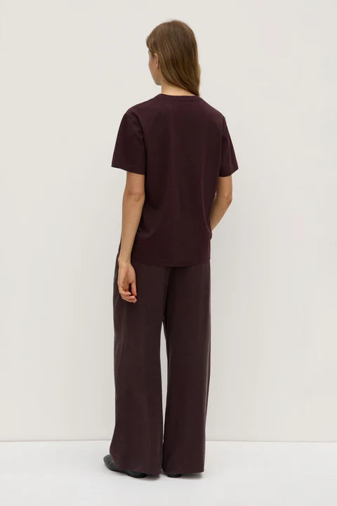 Womens Organic Base Tee - Burgundy
